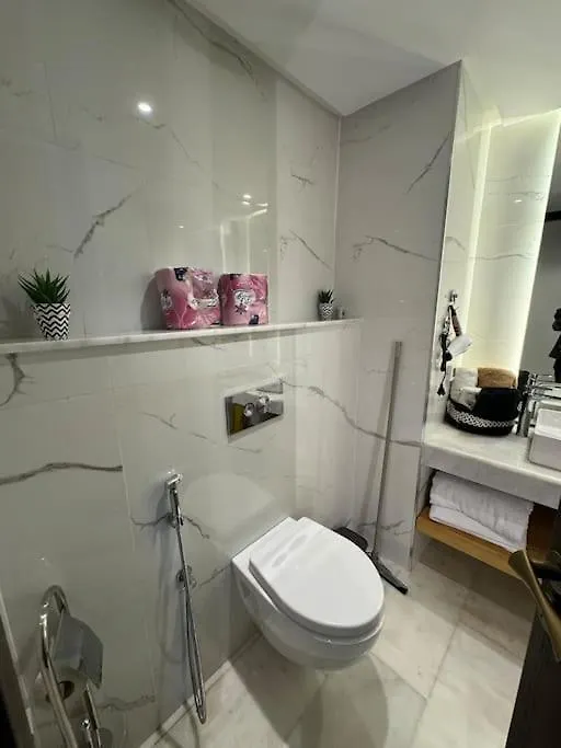 Classy Presidential Apartment Casablanca