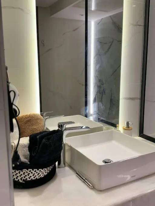 Classy Presidential Apartment Casablanca Marokko